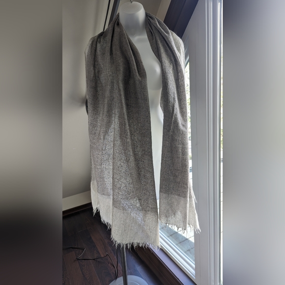 Brunello cucinelli grey cashmere stole - Picture 1 of 5
